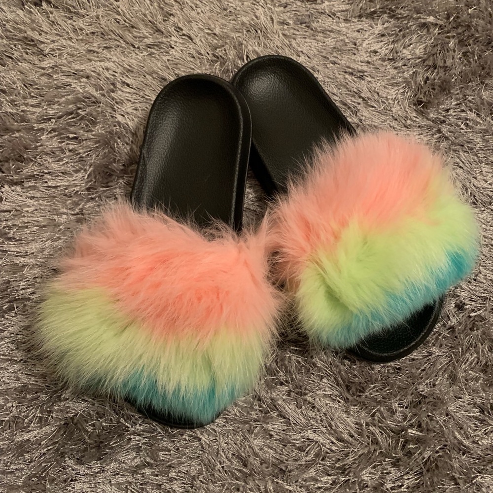 Fur Slides - Picture 6 of 6